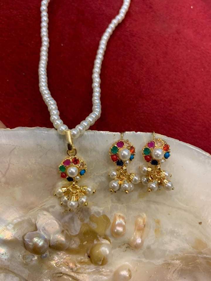Multicolour Stone & Pearl Necklace Set with Gold-Toned Pendant and Earrings