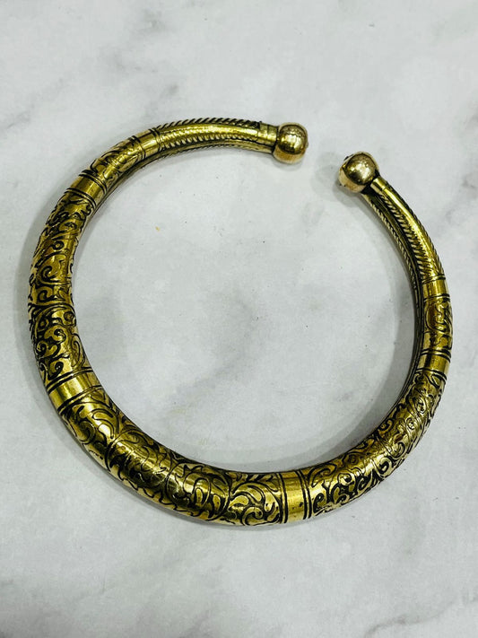 Vintage Tribal Open Cuff Brass Bangle – Handcrafted Antique Finish Kada for Women