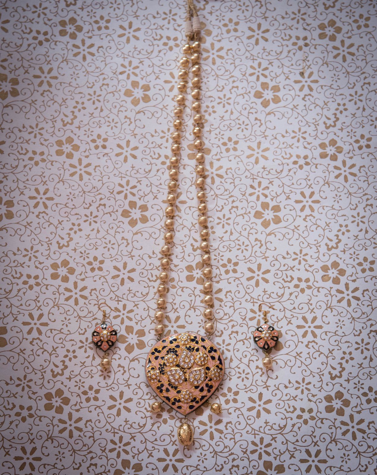 Peach & Black Floral Meenakari Heart Pendant Necklace Set – Traditional Handcrafted Rajasthani Jewellery