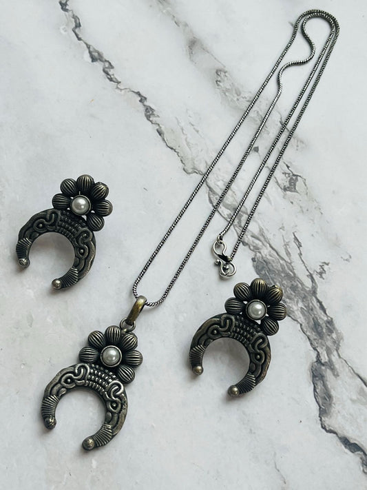 Antique Floral Crescent Pendant Necklace Set with Matching Earrings